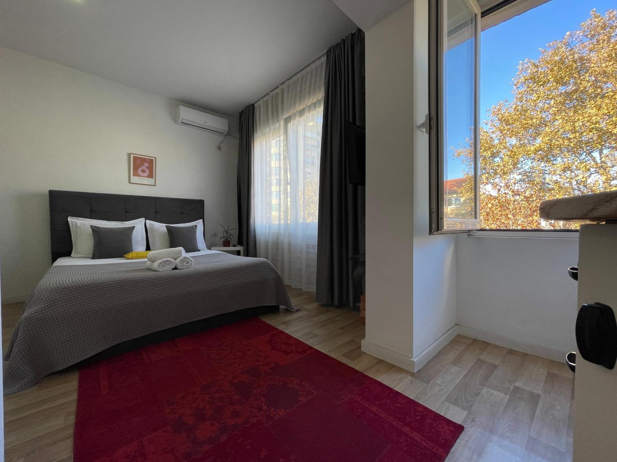 Bricks Studio Apartments Tirana Exterior foto